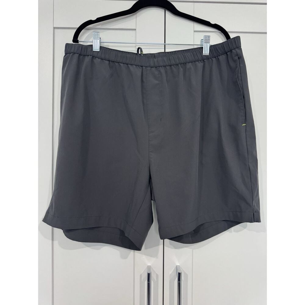 Rainforest RFX Men's XL Gray Shorts Elastic Waist Back Pocket Lined